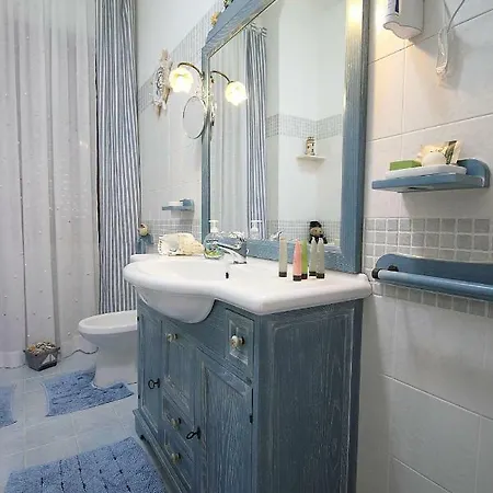 Granada Apartment *