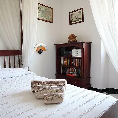 Granada Апартаменты *